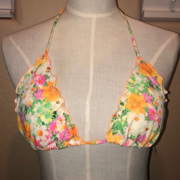 Floral Medium Victoria Secret bikini set - Picture 2 of 8
